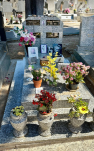 Tombe de Georges Brassens au cimetière du Py